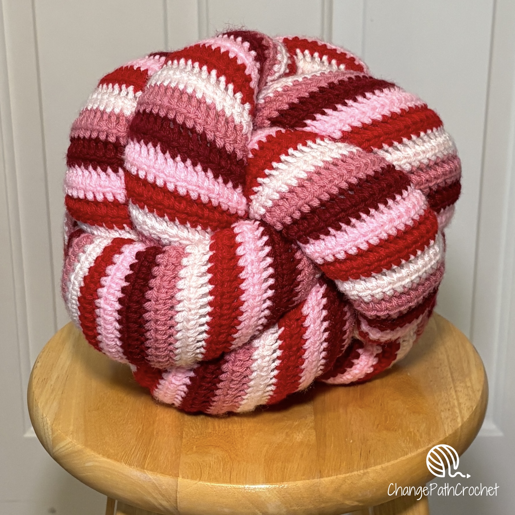 5 color knot pillow Striped Knot Pillow Crochet Pattern